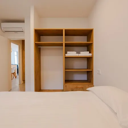 Almadraba Apartment *